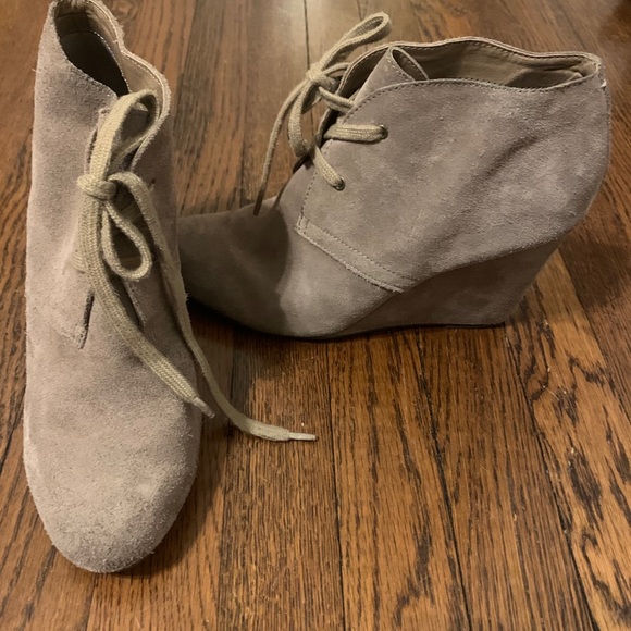 Dolce Vita taupe suede lace up booties- worn once! - Picture 5 of 6